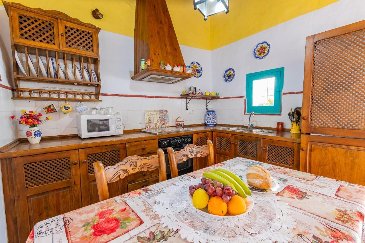 Casa Rosa, Con Encanto Y Piscina Climatizada Frigiliana Exterior foto