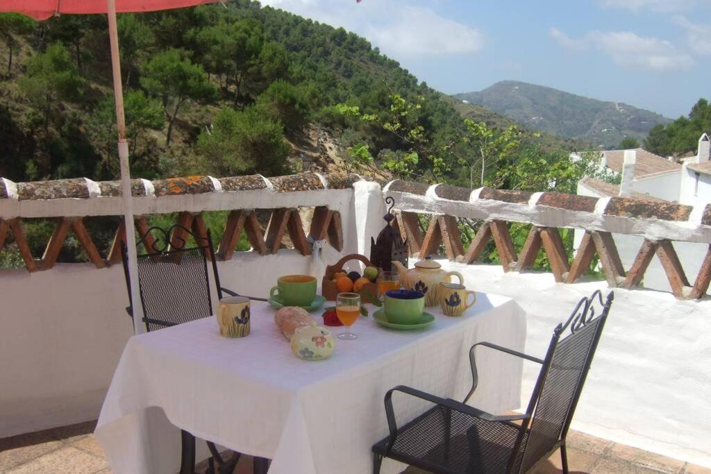 Casa Rosa, Con Encanto Y Piscina Climatizada Frigiliana Exterior foto