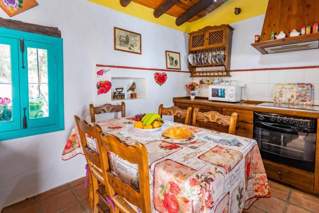 Casa Rosa, Con Encanto Y Piscina Climatizada Frigiliana Exterior foto
